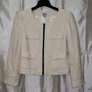 Cream colored zip up Worthington blazer